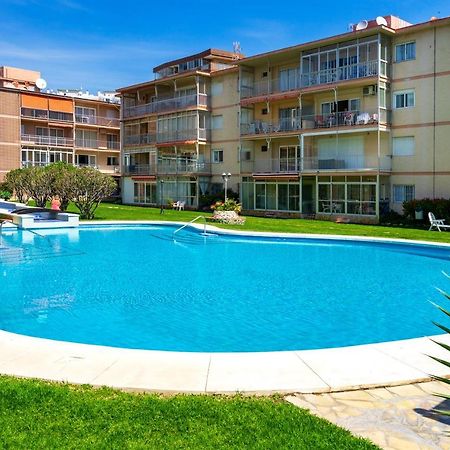 Beachfront Seaview Apartment In Los Boliches By Costarentals - Ref 141 Fuengirola Εξωτερικό φωτογραφία