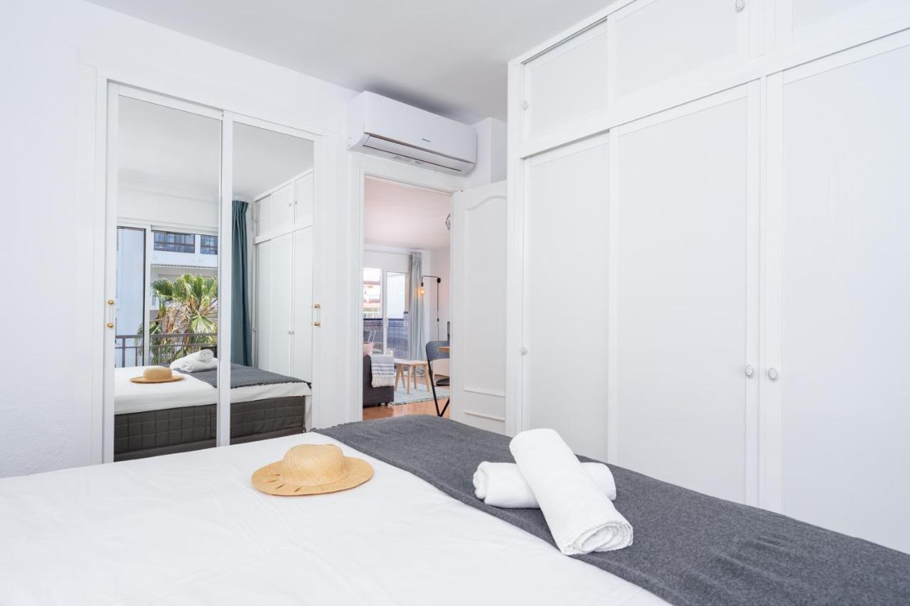 Beachfront Seaview Apartment In Los Boliches By Costarentals - Ref 141 Fuengirola Εξωτερικό φωτογραφία