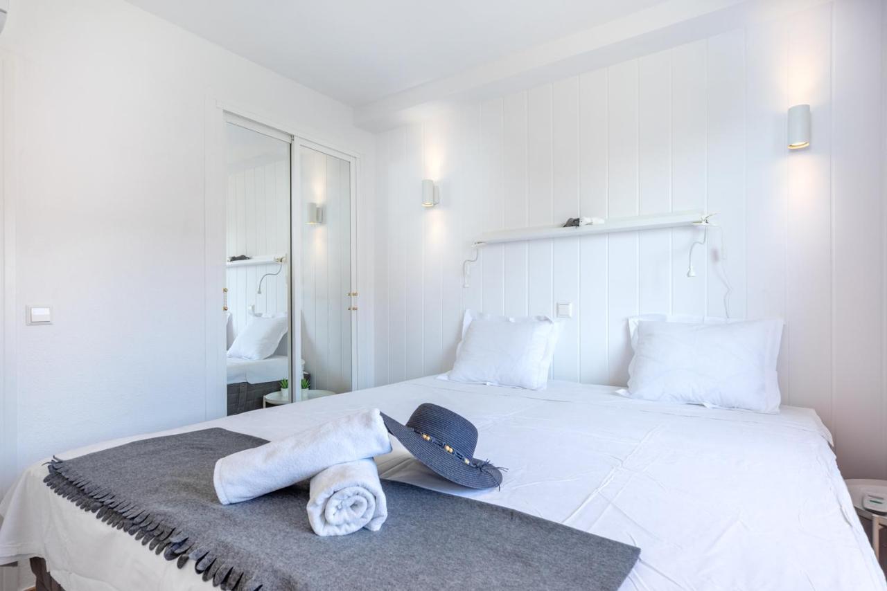 Beachfront Seaview Apartment In Los Boliches By Costarentals - Ref 141 Fuengirola Εξωτερικό φωτογραφία
