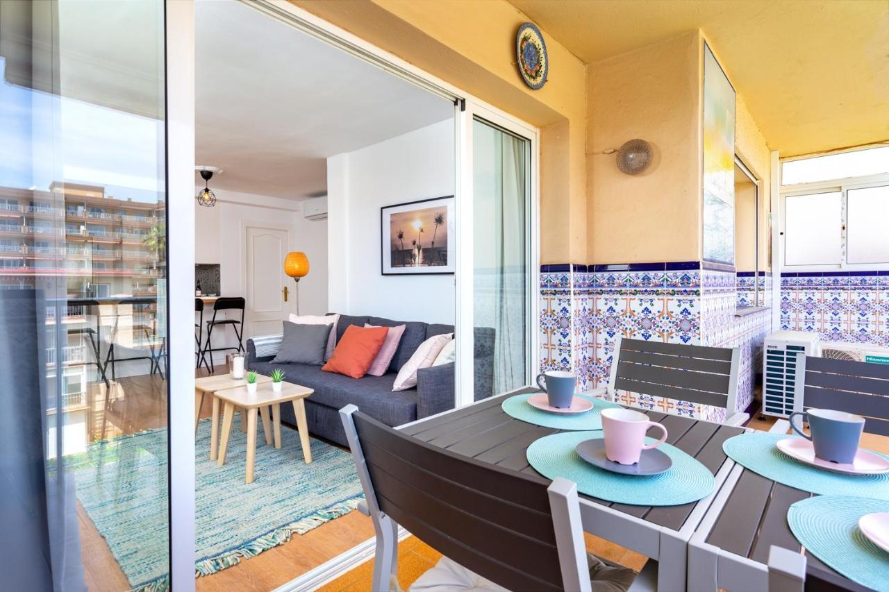 Beachfront Seaview Apartment In Los Boliches By Costarentals - Ref 141 Fuengirola Εξωτερικό φωτογραφία