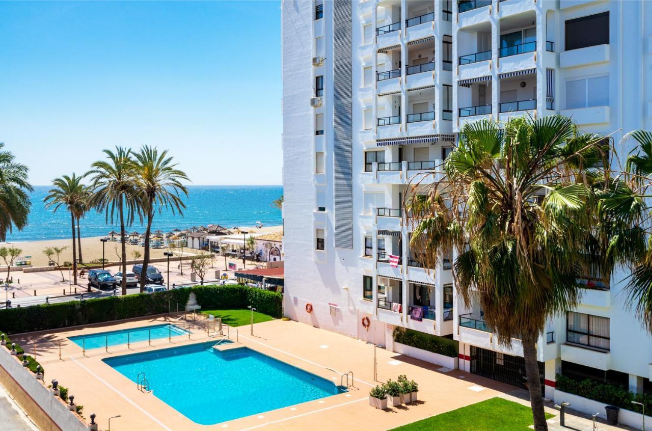 Beachfront Seaview Apartment In Los Boliches By Costarentals - Ref 141 Fuengirola Εξωτερικό φωτογραφία
